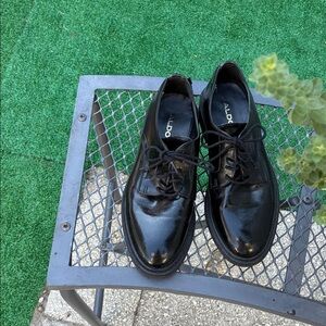 Aldo Boys Size 6.5 Aldo Dressy Leather Shoes Excellent Condition